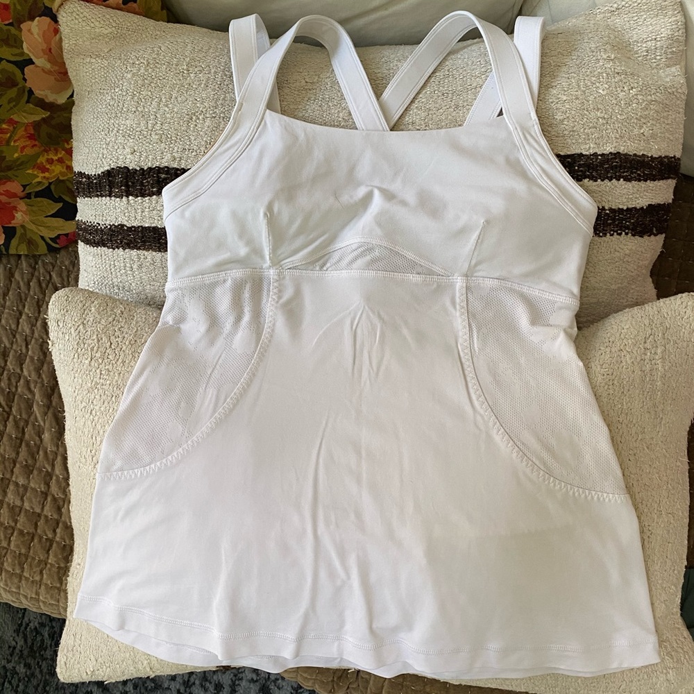 Lululemon Tank